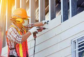 Best Composite Siding  in Oelwein, IA