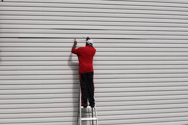 Best James Hardie Siding  in Oelwein, IA